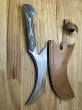 Load image into Gallery viewer, Skinning Knife with Green Wood Handle
