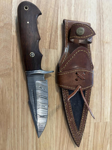 Damascus Knife with Solid Black Walnut Wood Handle