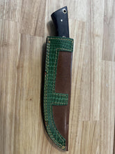 Load image into Gallery viewer, Damascus Knife with Solid Wood Handle
