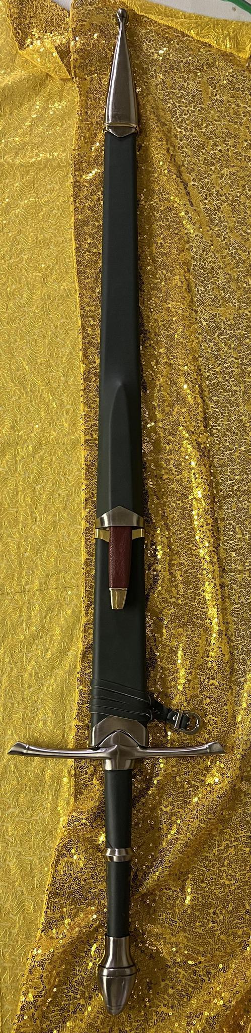 The Hadhafang Sword & Dagger of Arwen Evenstar